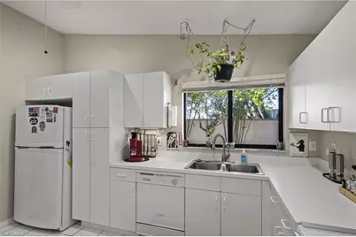 5521 Longleaf Dr, North Fort Myers, FL 33917 - Photo 9