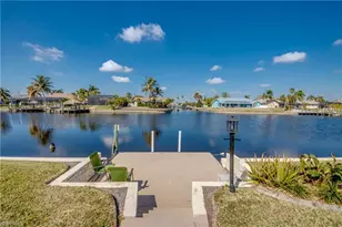 917 SE 43rd Terrace, Cape Coral, FL 33904 - Photo 45