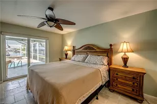 917 SE 43rd Terrace, Cape Coral, FL 33904 - Photo 25