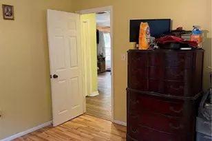 557 Ridgewood St NW, Port Charlotte, FL 33952 - Photo 21