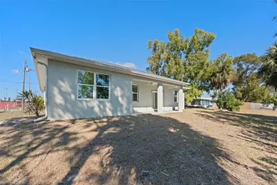 897 Iris Dr, North Fort Myers, FL 33903 - Photo 35