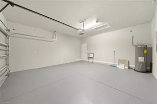 897 Iris Dr, North Fort Myers, FL 33903 - Photo 25