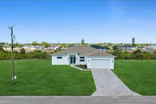 351 NE 25th St, Cape Coral, FL 33909 - Photo 3