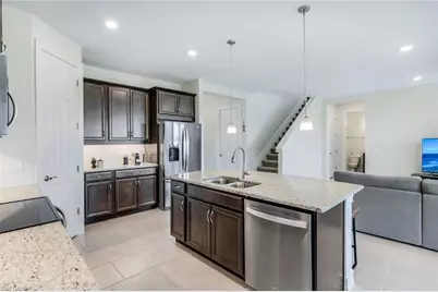 421 Coral Reef Pl, Cape Coral, FL 33993 - Photo 11