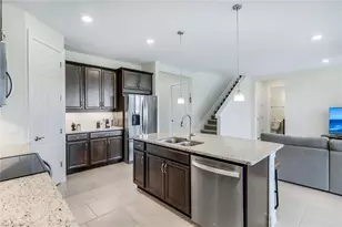 421 Coral Reef Pl, Cape Coral, FL 33993 - Photo 11