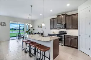 421 Coral Reef Pl, Cape Coral, FL 33993 - Photo 13