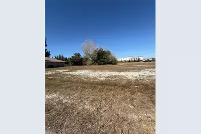 617 SW 3rd St, Cape Coral, FL 33991 - Photo 1