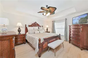 10090 Lake Cove Dr, Fort Myers, FL 33908 - Photo 11