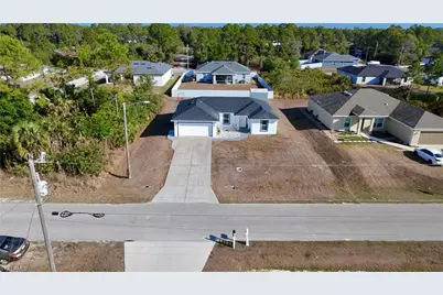 2616 27th St W, Lehigh Acres, FL 33971 - Photo 3
