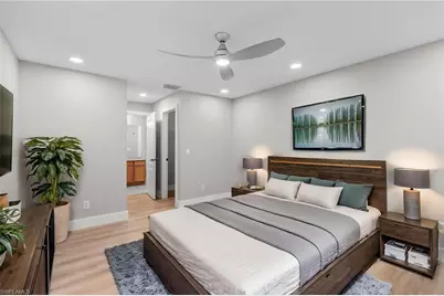 2004 NE 35th St, Cape Coral, FL 33909 - Photo 5