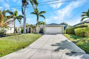 2648 SW 31st Ln, Cape Coral, FL 33914 - Photo 25