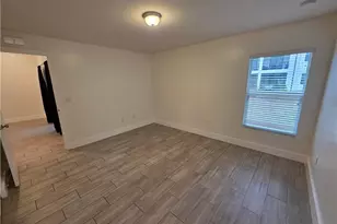 910/912 SW 7th Ct, Cape Coral, FL 33991 - Photo 7