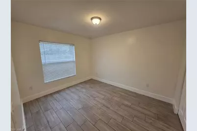 910/912 SW 7th Ct, Cape Coral, FL 33991 - Photo 11