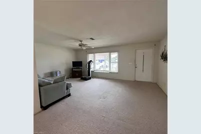 3639 SE 8th Pl, Cape Coral, FL 33904 - Photo 11