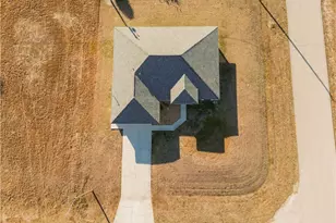 1910 NW 1st Pl, Cape Coral, FL 33993 - Photo 5