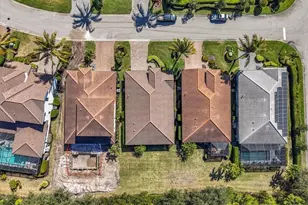 11508 Grey Egret Cir, Fort Myers, FL 33966 - Photo 7