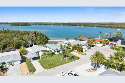 465 Donora Blvd, Fort Myers Beach, FL 33931 - Photo 29