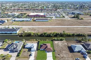 1430 SW 4th Ln, Cape Coral, FL 33991 - Photo 39