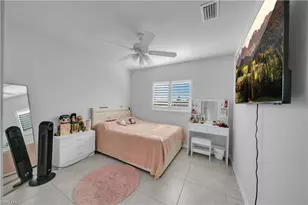 1430 SW 4th Ln, Cape Coral, FL 33991 - Photo 15