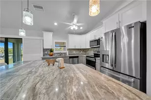 1430 SW 4th Ln, Cape Coral, FL 33991 - Photo 9