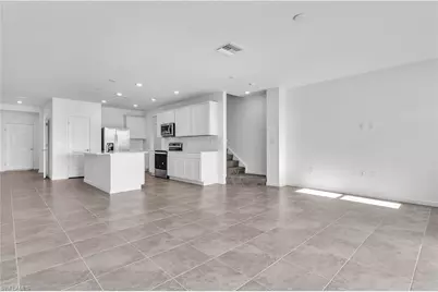 1426 Weeping Willow Ct, Cape Coral, FL 33909 - Photo 19