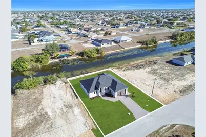 609 NE 11th Ter, Cape Coral, FL 33909 - Photo 15