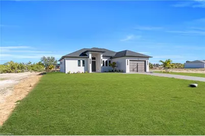 609 NE 11th Ter, Cape Coral, FL 33909 - Photo 3