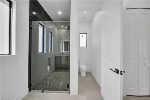 609 NE 11th Terrace, Cape Coral, FL 33909 - Photo 31