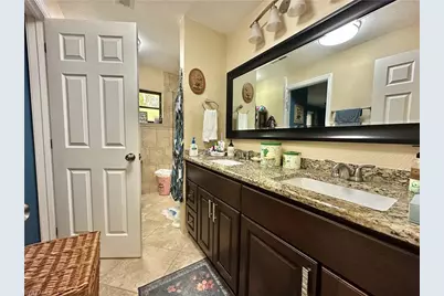 913 SE 26th Ter, Cape Coral, FL 33904 - Photo 43