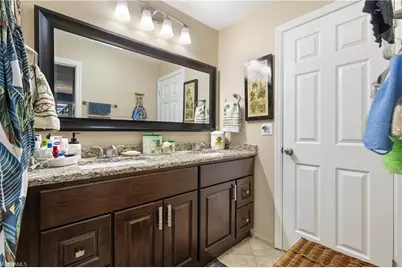 913 SE 26th Ter, Cape Coral, FL 33904 - Photo 39