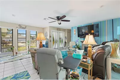 913 SE 26th Ter, Cape Coral, FL 33904 - Photo 25