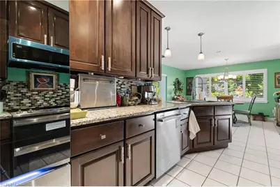 913 SE 26th Ter, Cape Coral, FL 33904 - Photo 31