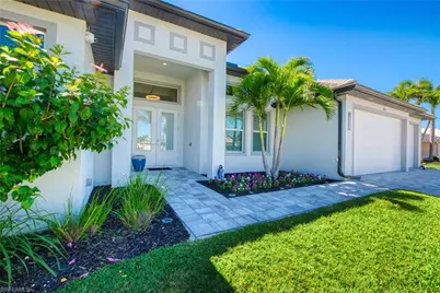 4824 SW 24th Pl, Cape Coral, FL 33914 - Photo 5