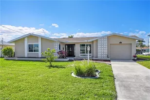 3018 SE 18th Pl, Cape Coral, FL 33904 - Photo 5