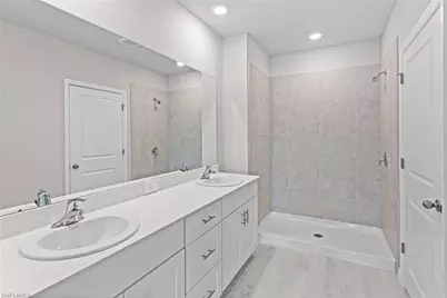 1150 Brooklands Dr, Fort Myers, FL 33905 - Photo 15