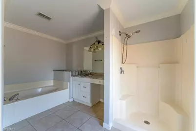 1240 NW 22nd Pl, Cape Coral, FL 33993 - Photo 21