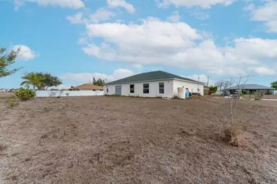 1240 NW 22nd Pl, Cape Coral, FL 33993 - Photo 25
