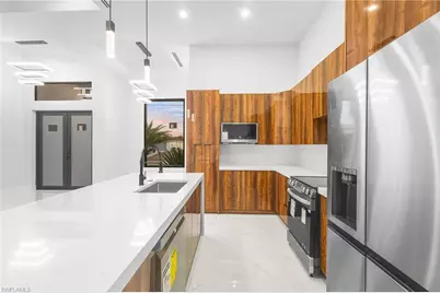 1105 SW 1st Ter, Cape Coral, FL 33991 - Photo 7