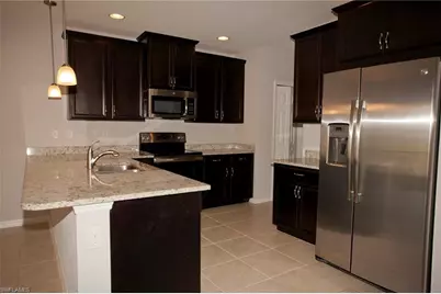 3883 Tilbor Cir, Fort Myers, FL 33916 - Photo 5