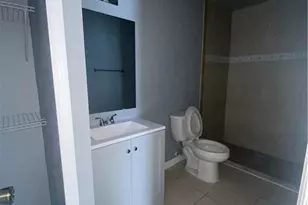 928 SW 39th Terrace, Cape Coral, FL 33914 - Photo 5