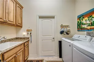 5237 Seminole Ct, Cape Coral, FL 33904 - Photo 27