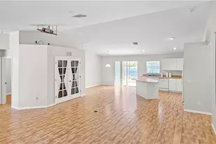 6078 Laurelwood Dr, Fort Myers, FL 33905 - Photo 17