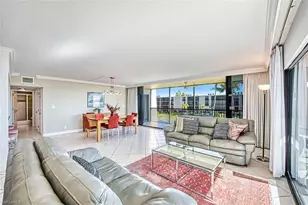 1401 Middle Gulf Dr, Sanibel, FL 33957 - Photo 9