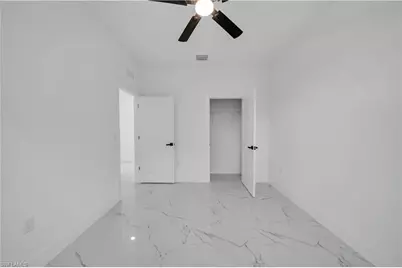 621 Greenbriar Blvd, Lehigh Acres, FL 33972 - Photo 11