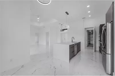 2721 NW 41st Ave, Cape Coral, FL 33993 - Photo 11