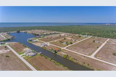 4110 NW 39th Ln, Cape Coral, FL 33993 - Photo 9