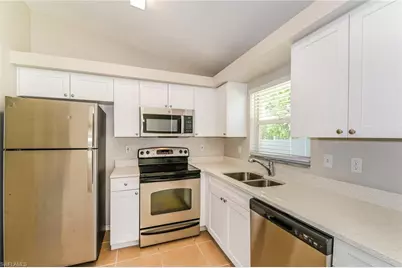 1804 NE 21st St, Cape Coral, FL 33909 - Photo 7