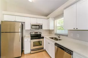 1804 NE 21st St, Cape Coral, FL 33909 - Photo 7