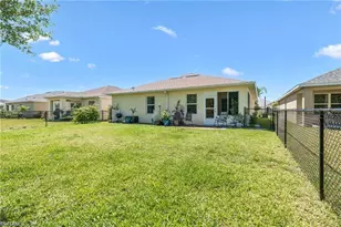 8231 Gopher Tortoise Trail, Lehigh Acres, FL 33972 - Photo 23