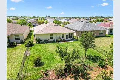8231 Gopher Tortoise Trl, Lehigh Acres, FL 33972 - Photo 21
